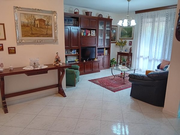 casa indipendente in vendita a Poggio a Caiano in zona Poggetto