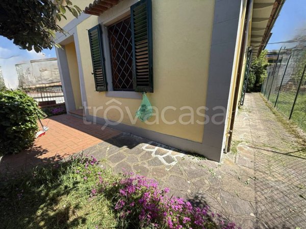 casa indipendente in vendita a Poggio a Caiano