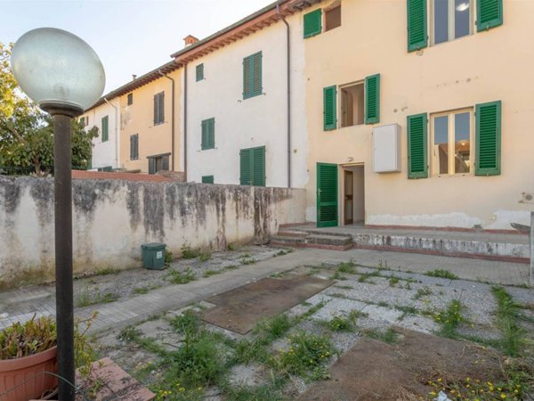 casa indipendente in vendita a Poggio a Caiano