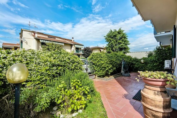 casa indipendente in vendita a Poggio a Caiano