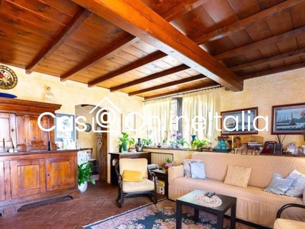 casa indipendente in vendita a Poggio a Caiano