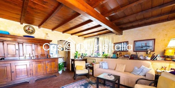 casa indipendente in vendita a Poggio a Caiano