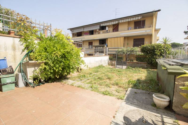 casa indipendente in vendita a Poggio a Caiano