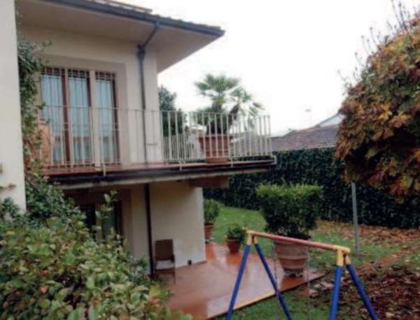 casa indipendente in vendita a Poggio a Caiano