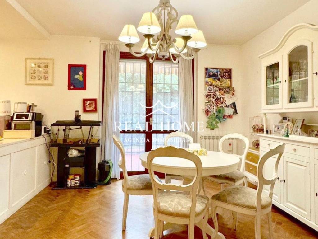 casa indipendente in vendita a Poggio a Caiano in zona Poggetto