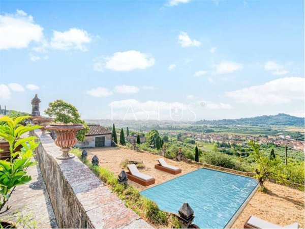 casa indipendente in vendita a Poggio a Caiano