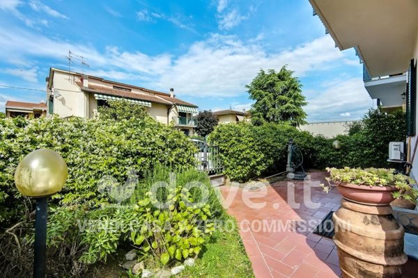 casa indipendente in vendita a Poggio a Caiano