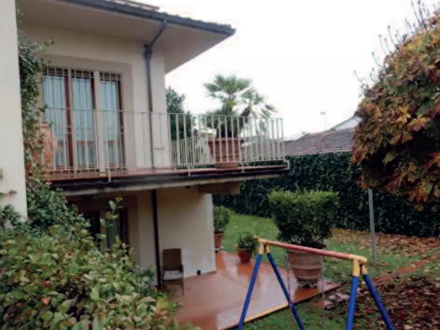 casa indipendente in vendita a Poggio a Caiano