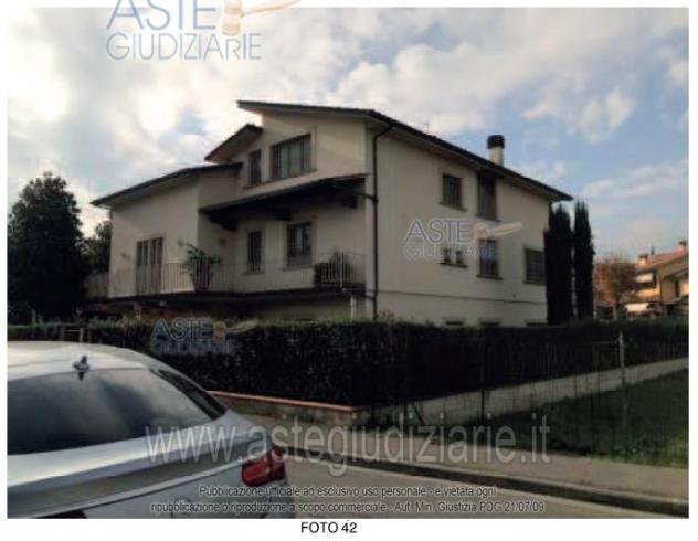 casa indipendente in vendita a Poggio a Caiano