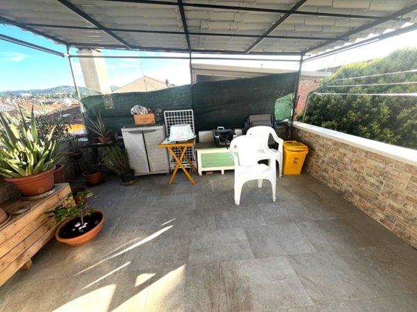 casa indipendente in vendita a Poggio a Caiano