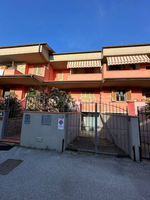 casa indipendente in vendita a Poggio a Caiano