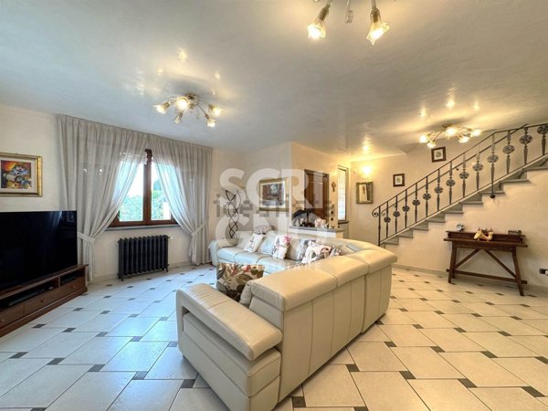 casa indipendente in vendita a Poggio a Caiano