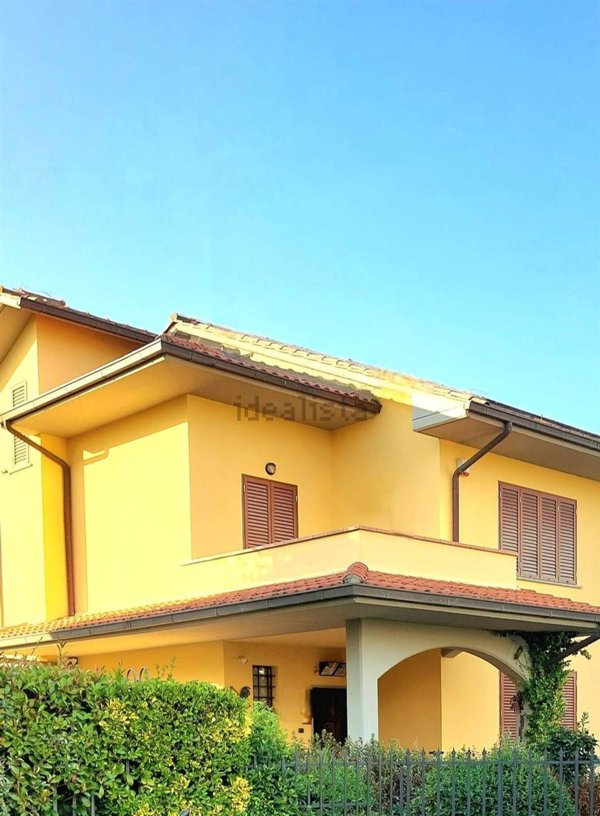 casa indipendente in vendita a Poggio a Caiano