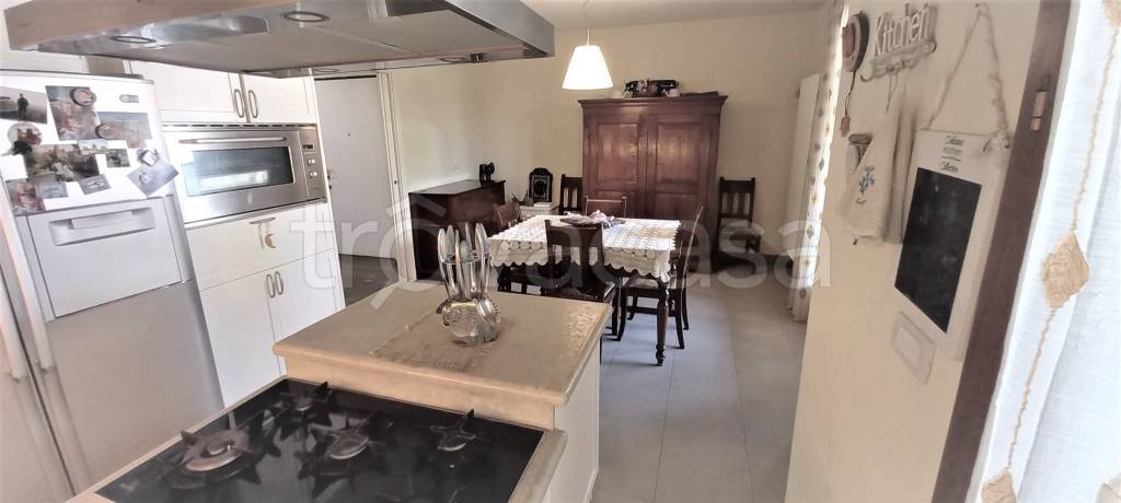 casa indipendente in vendita a Poggio a Caiano