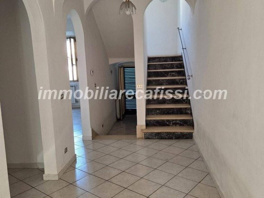casa indipendente in vendita a Poggio a Caiano