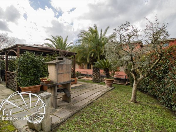 casa indipendente in vendita a Poggio a Caiano