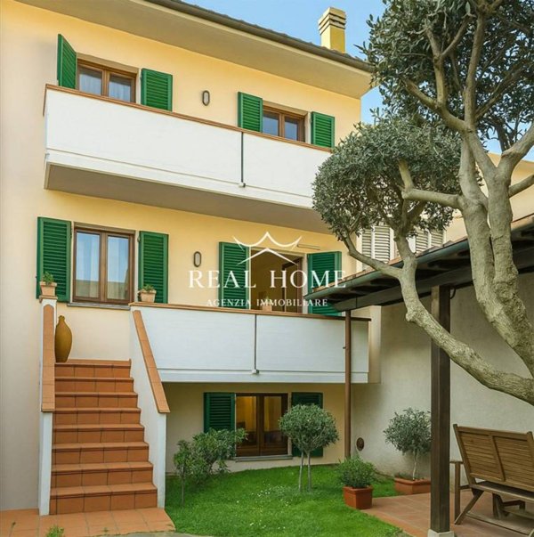 casa indipendente in vendita a Poggio a Caiano