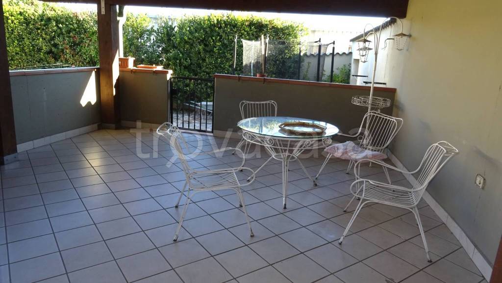 appartamento in vendita a Poggio a Caiano in zona Poggetto