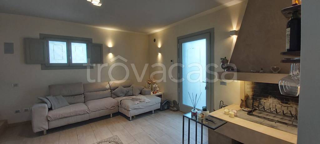 casa indipendente in vendita a Poggio a Caiano