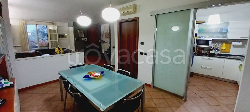 casa indipendente in vendita a Poggio a Caiano