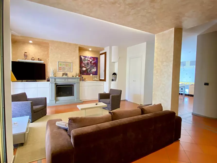 casa indipendente in vendita a Poggio a Caiano