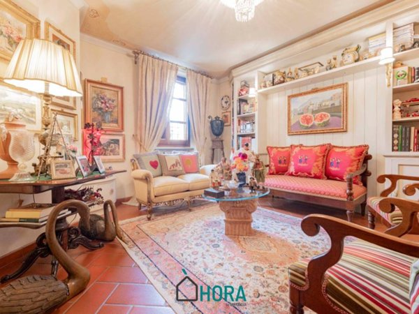 casa indipendente in vendita a Poggio a Caiano