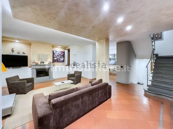 casa indipendente in vendita a Poggio a Caiano