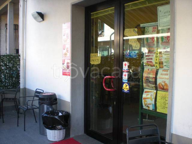 negozio in vendita a Poggio a Caiano