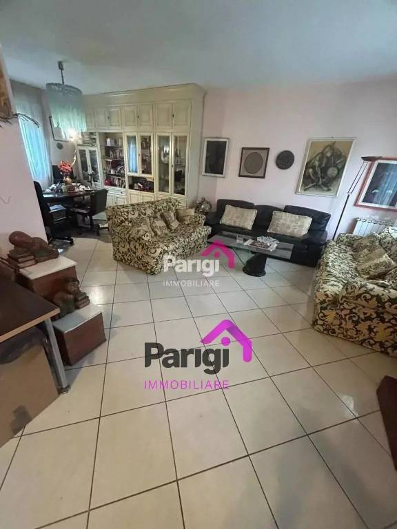 casa indipendente in vendita a Poggio a Caiano