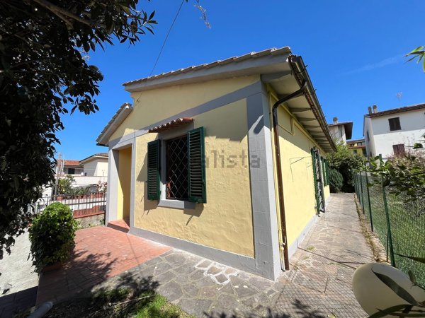 casa indipendente in vendita a Poggio a Caiano