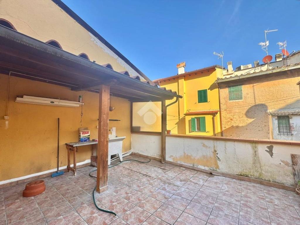 casa indipendente in vendita a Poggio a Caiano