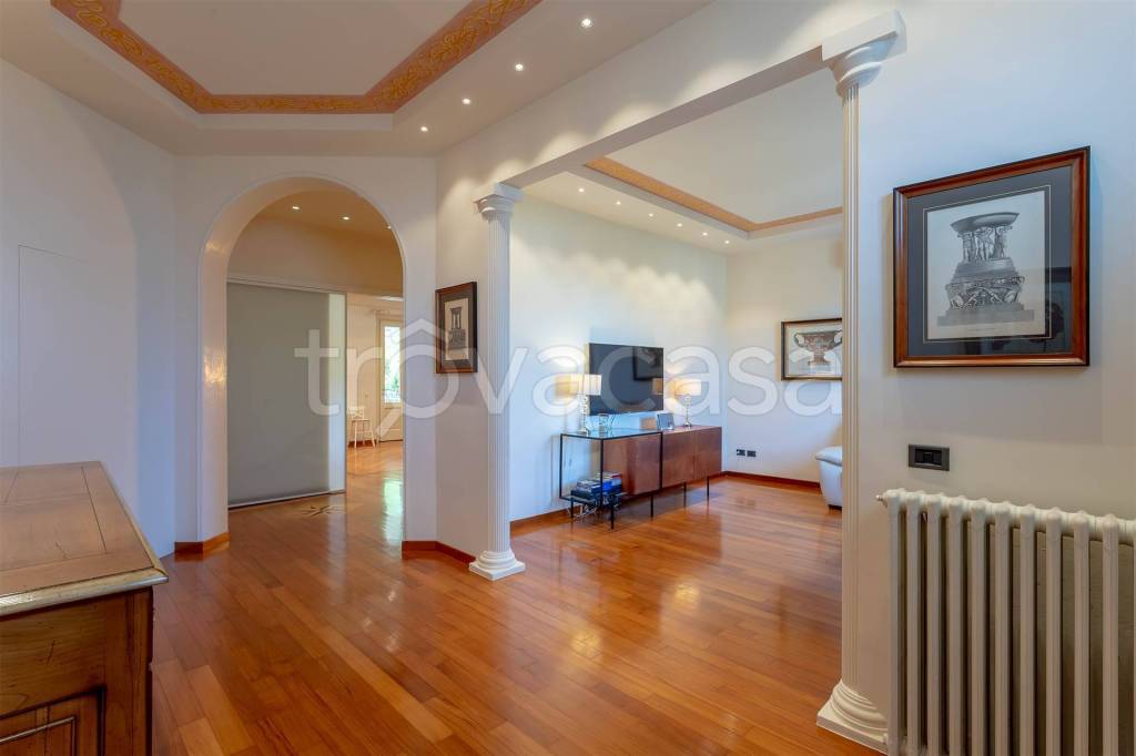 casa indipendente in vendita a Poggio a Caiano