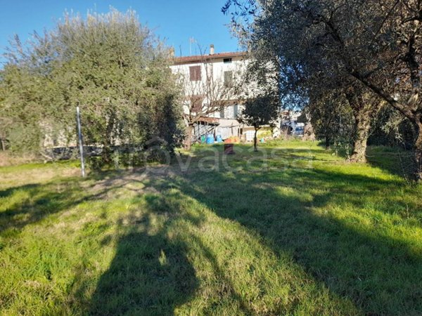 casa indipendente in vendita a Poggio a Caiano