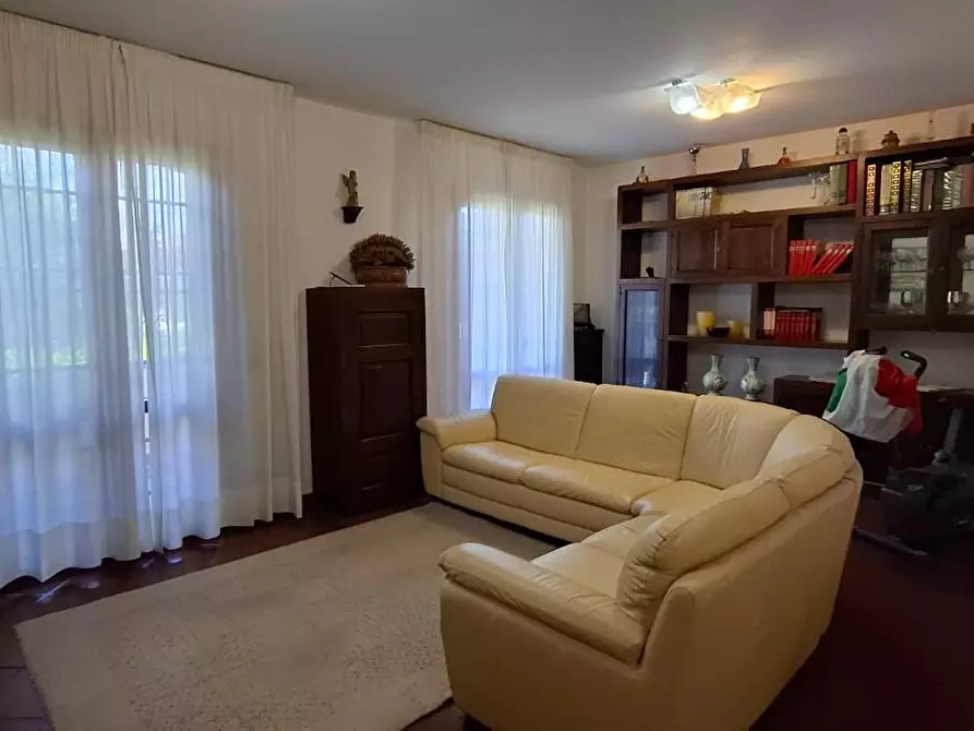 casa indipendente in vendita a Poggio a Caiano in zona Santa Cristina in Pilli