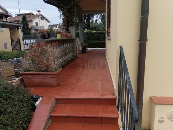 casa indipendente in vendita a Poggio a Caiano