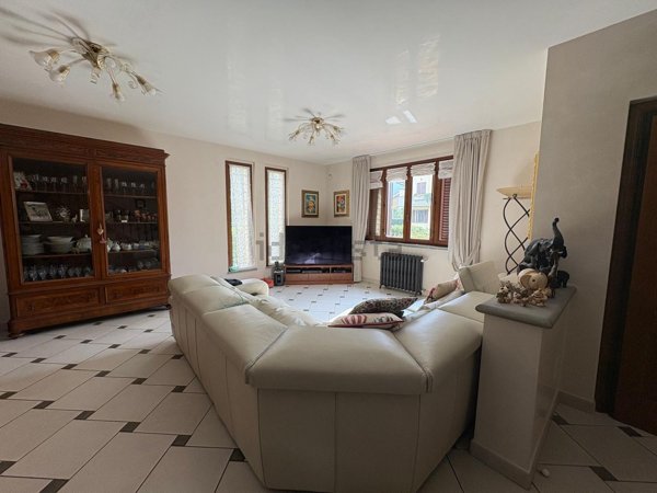 casa indipendente in vendita a Poggio a Caiano