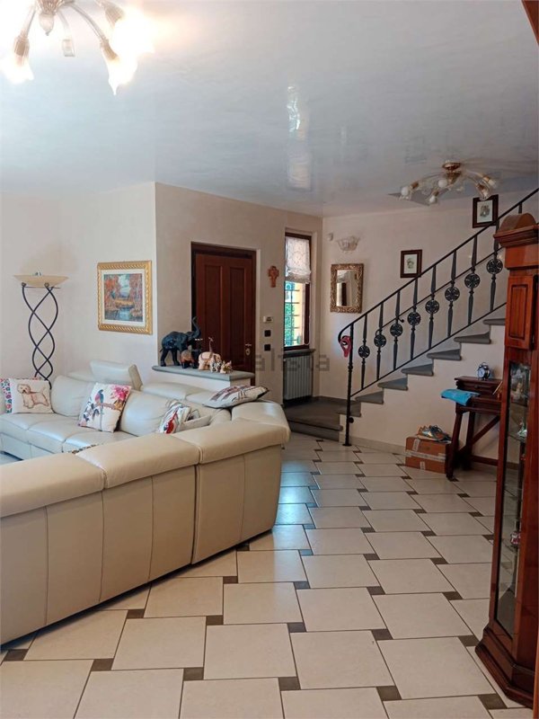 casa indipendente in vendita a Poggio a Caiano