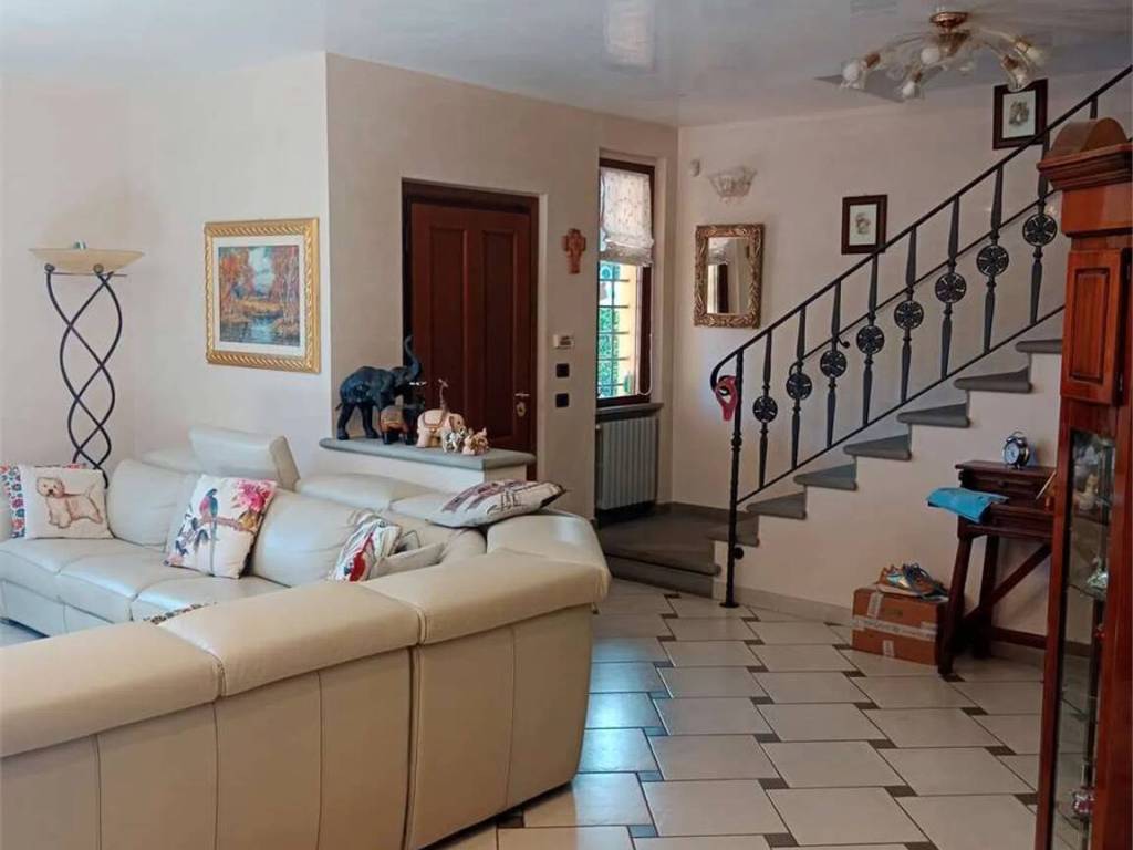 casa indipendente in vendita a Poggio a Caiano