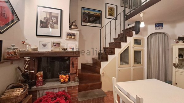 casa indipendente in vendita a Poggio a Caiano in zona Poggetto