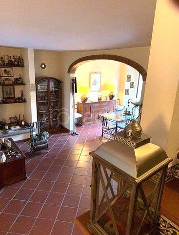 casa indipendente in vendita a Poggio a Caiano