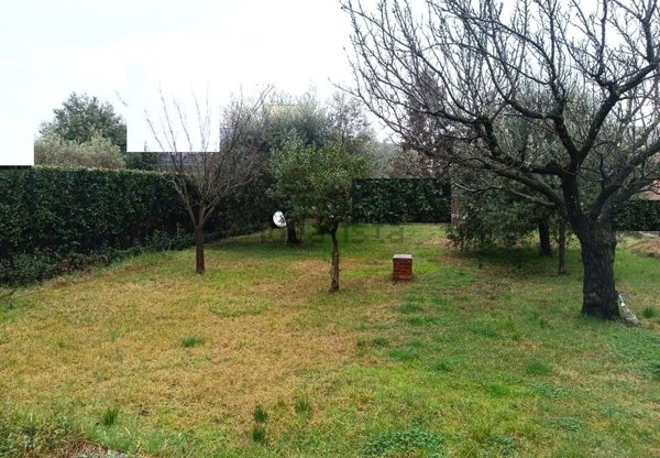 casa indipendente in vendita a Poggio a Caiano