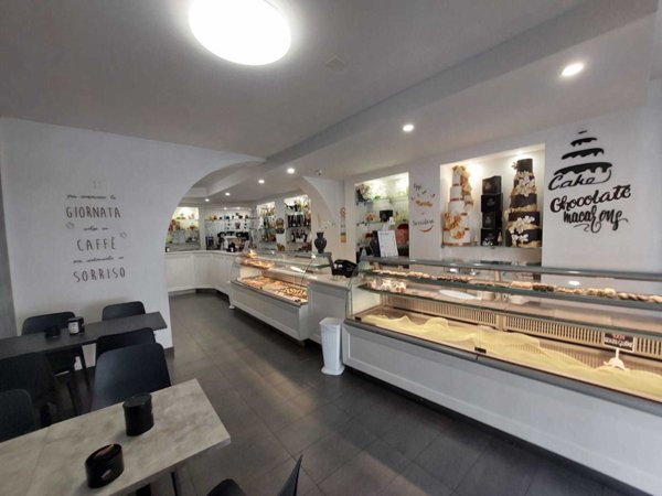 negozio in vendita a Poggio a Caiano