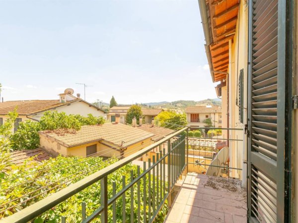 casa indipendente in vendita a Poggio a Caiano