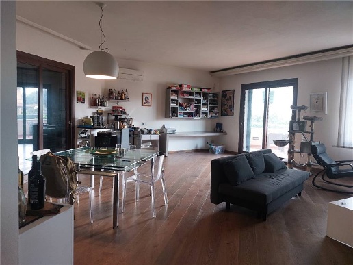 casa indipendente in vendita a Poggio a Caiano