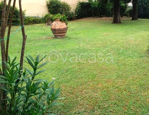 casa indipendente in vendita a Poggio a Caiano