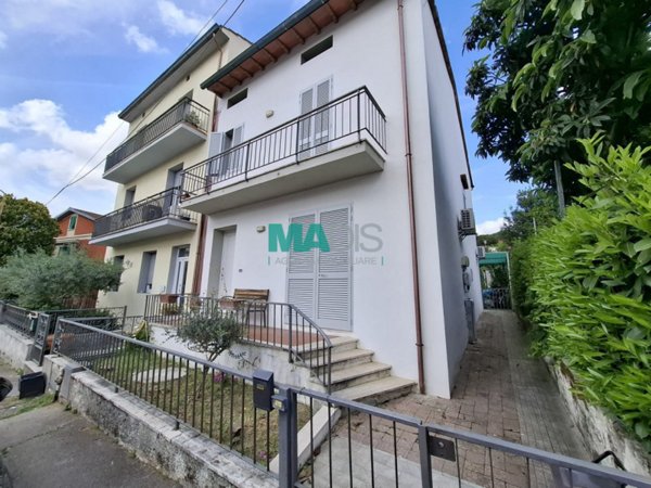 casa indipendente in vendita a Poggio a Caiano