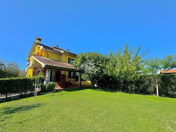 casa indipendente in vendita a Poggio a Caiano