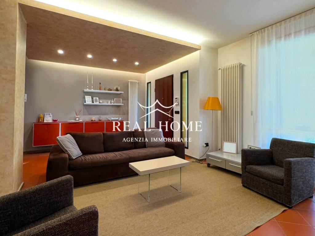 casa indipendente in vendita a Poggio a Caiano