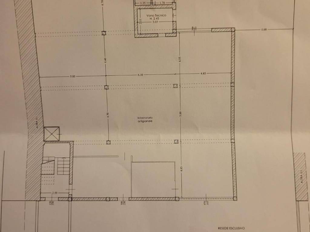 locale commerciale in vendita a Poggio a Caiano