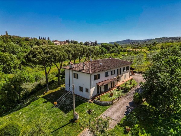 casale in vendita a Poggio a Caiano